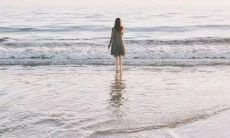 后悔伤人心的话语-当你意识到你曾经说了伤害别人的话，感到内心无比痛苦与羞愧