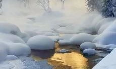 美丽如诗的冬日来临,赏读下雪时的美妙感受:一些关于下雪的优美、动人的诗句