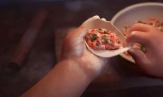 一场永不凋零的母女情:美丽动人的亲情故事