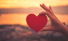 在这个充满挫折、苦涩和无助的人生旅途中,我们难免会有许多对生活失望的句子