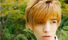 富有启示的座右铭:适合具有创造力和追求卓越的郭敬明的口号!