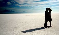 感人至深、令人深思的经典爱情名言,让你心醉神怡,直抵灵魂深处