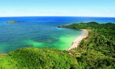 如何给客户发送天气问候短信以增强客户沟通和忠诚度？