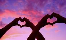 令人动容的浪漫表白句子,打动心灵,感人至深