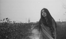 一句描述深感失望的长标题:对于对方的表现非常失望而愤怒的无力言语,让人感到心如刀割、心灵受创、情感崩溃