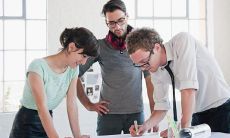 祝愿职场生涯在劳动不息中获得丰硕果实，事业蒸蒸日上！