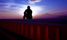 当面对伤心的失恋时，这些表达对情人失望的长句子或许可以带来一些安慰