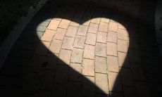 在分手后令人伤心的句子:用于缓解心痛,宣泄情感和传达内心真实感受的表达方式