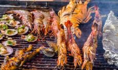 冠以艺术品高度的鲜美佳肴，令人迷醉于口感与色彩的绝妙交融