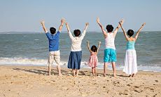 家庭的座右铭：推动和谐、培养美德、继承文化，融入人生每一个阶段的生活哲学