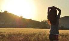 一些适合在朋友圈分享生活心得的精美句子,帮你更好地诉说情感与思考