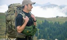 探讨人们所信奉的、作为指导他们行为和思想的英文座右铭的意义和影响