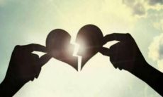 七夕情人节分手后的心情倾诉,适合朋友圈表达的感受与句子推荐