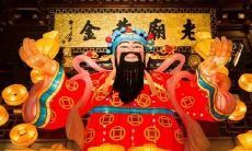 在正月初四送上吉祥话，表达拜年祝福的心愿