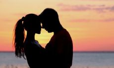 的摘抄推荐，为你的爱情生活带来呼吸相同的灵魂的启示！